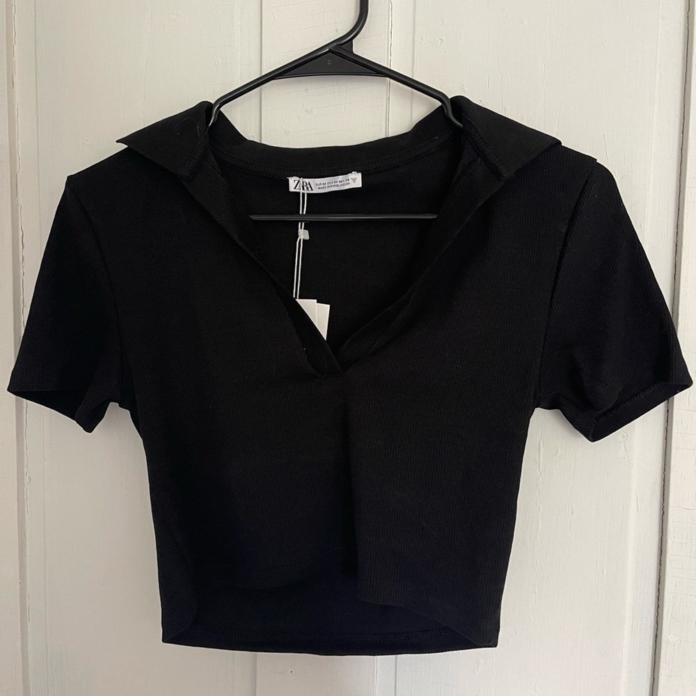 Black collared zara crop top! NWT